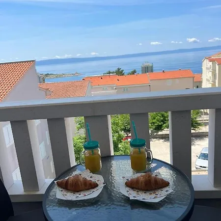 Nova With Pool Lejlighed