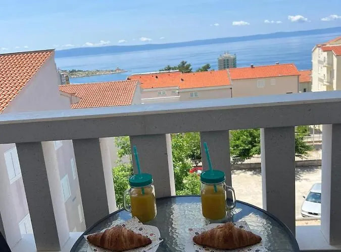 Nova With Pool شقة